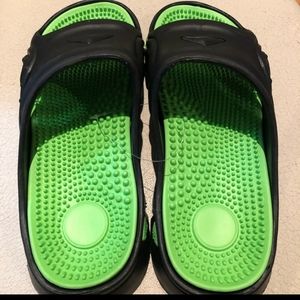 Acupressure foot massage (unisex)